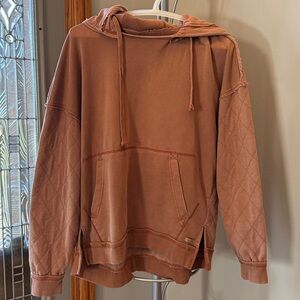 BKE Woman’s Rose Hoodie Sweater